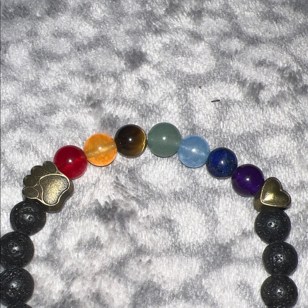 Multicolor Beaded Elastic Bracelet with Gold Tone Heart and Paw Charms - Picture 4 of 4